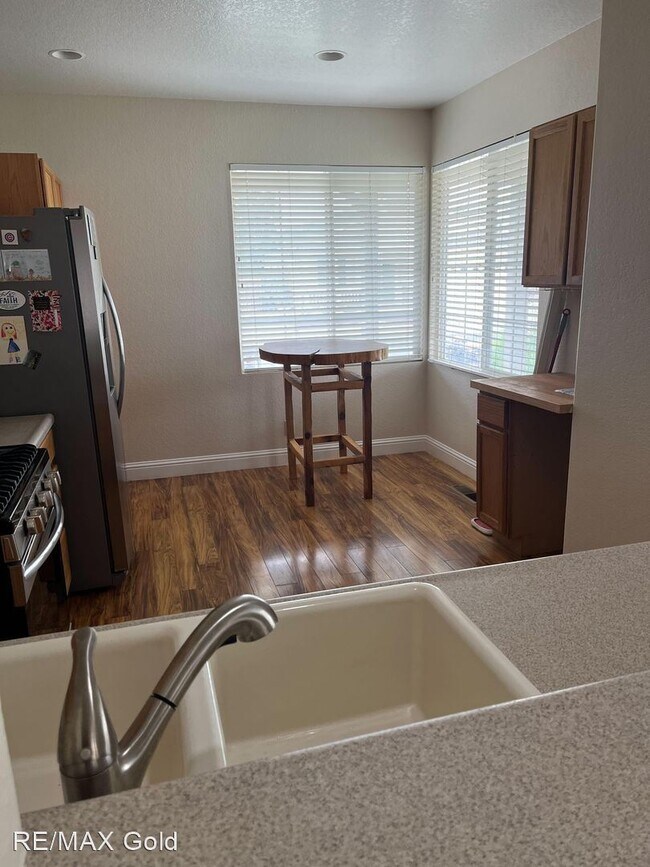 Foto del edificio - 3 br, 2 bath House - 10025 Stonefield Drive