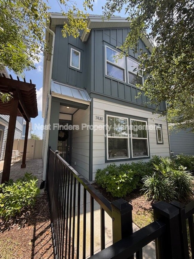 Foto del edificio - 7430 Beach Walk Place