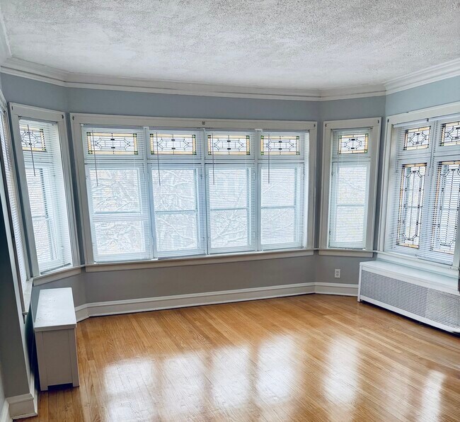 Foto del edificio - 8223 S May St