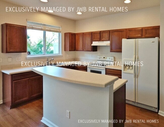 Foto del edificio - 2394 Sunset Bluff Dr