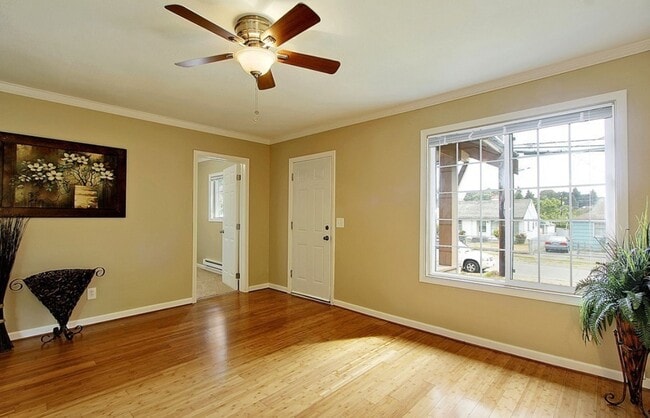 Foto del edificio - REST OF OCTOBER FREE >> Beautiful 4BR/2BA ...