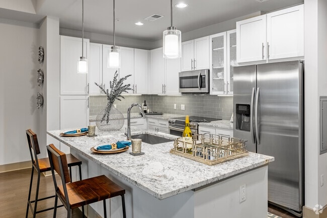 1BR, 1BA - 940SF (Type A05) - Trace Midtown Luxury Apartments