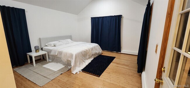 Foto del edificio - 150 E Walnut St