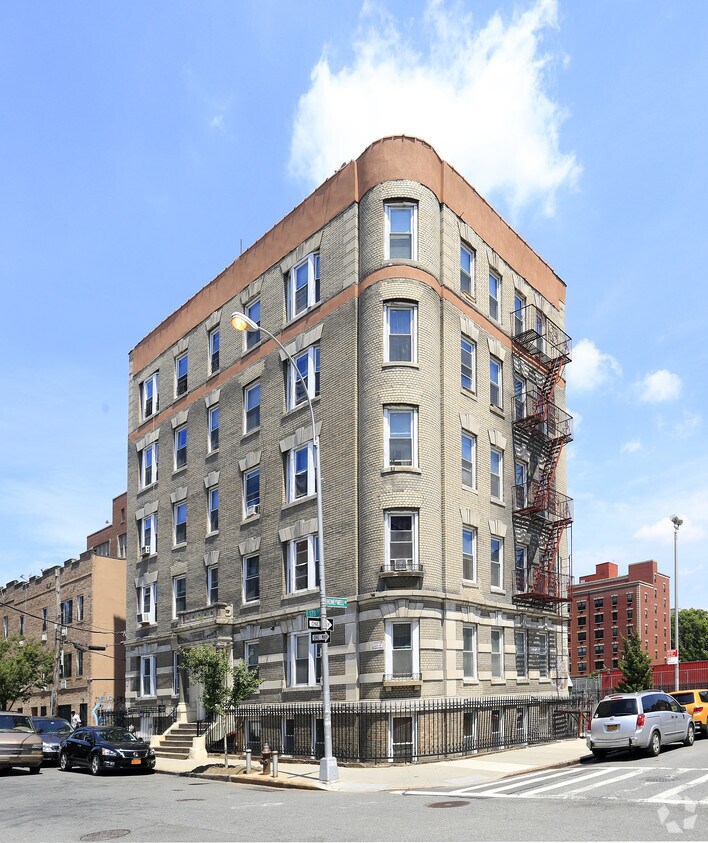 Primary Photo - 887 E 178th St