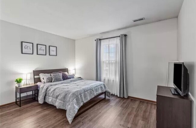 Bed Room 1 - 12836 Portulaca Dr