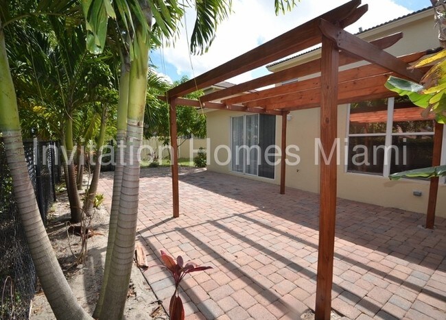 Building Photo - 5089 Massy Dr
