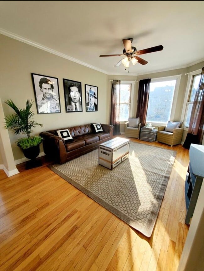 Foto del edificio - 5638 W Lawrence Ave