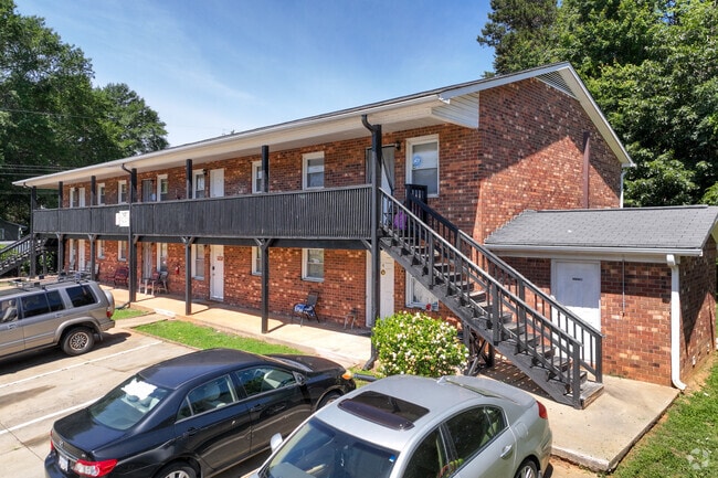 Foto del edificio - The Haven at Triad Park