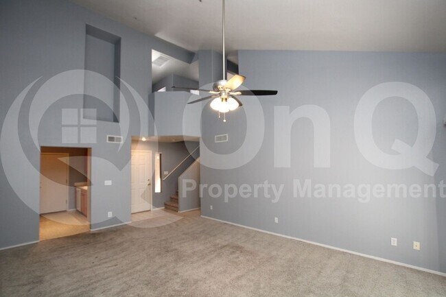 Building Photo - 1005 W Antilles Dr