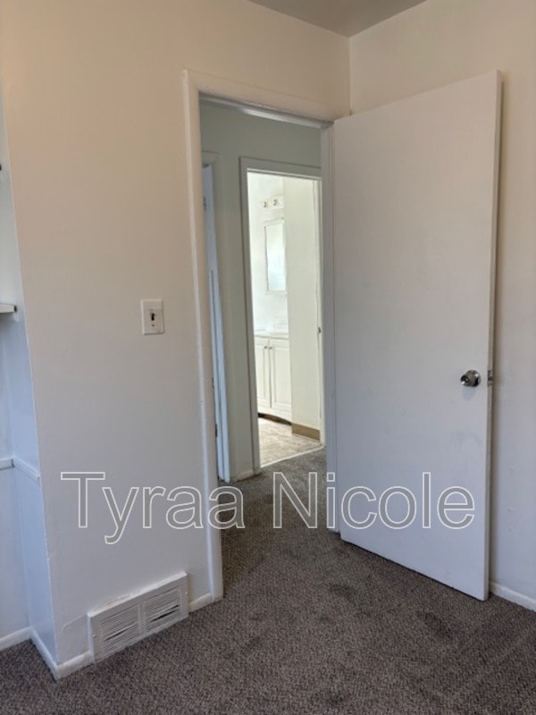 Building Photo - 11717 Outer Dr W