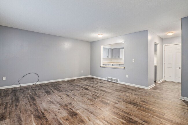 Foto del edificio - Spacious Belton Duplex with Full Basement—Great Location!