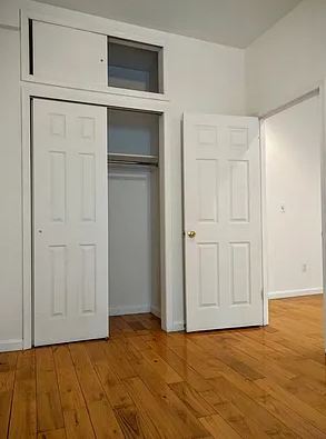 Foto del edificio - 249 E 53rd St