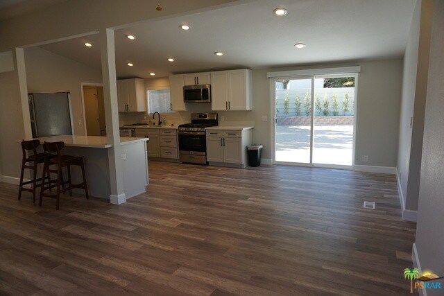 Building Photo - 2063 Jason Ct