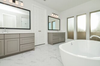 Building Photo - 25107 Wilderness Hvn Ln