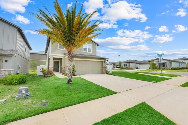 Building Photo - 2083 Gold Dust Dr