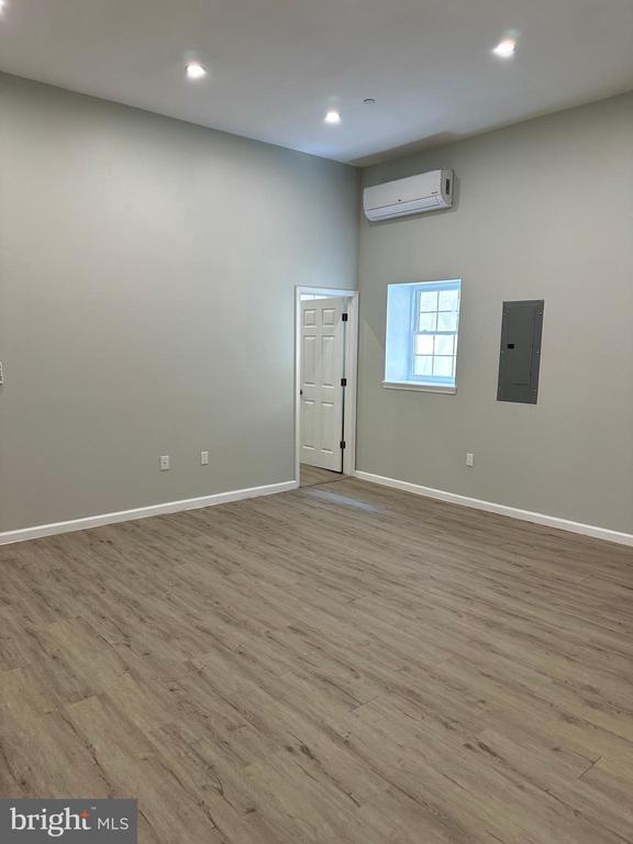 Foto del edificio - 6035 Germantown Ave