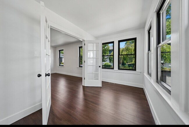 Building Photo - 235 Elmwood Ave