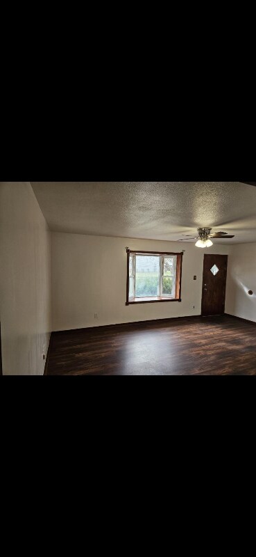 Foto del edificio - 21821 Orion Ave