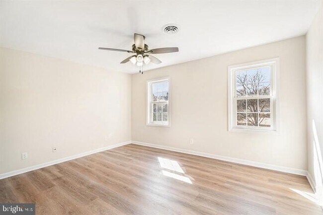 Foto del edificio - 2113 Matthew Ln