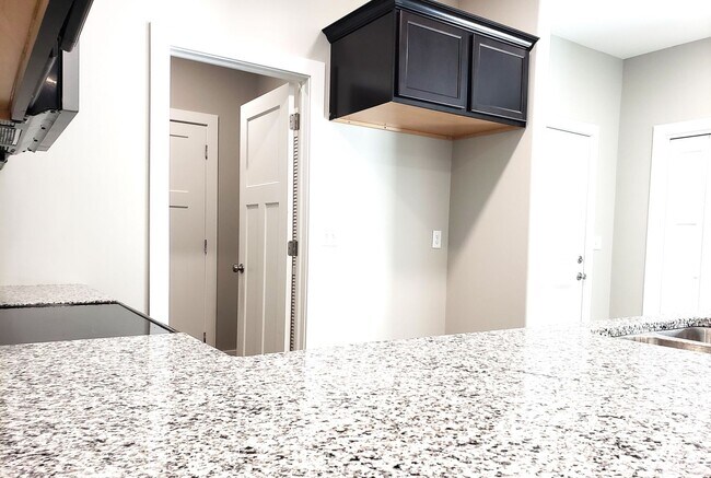 Foto del edificio - 3326-3328 W Murdock