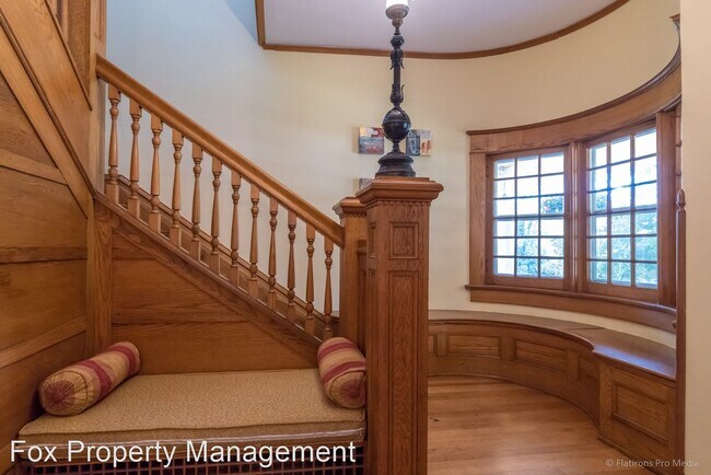 Building Photo - 5 br, 5 bath House - 637 Pine Street