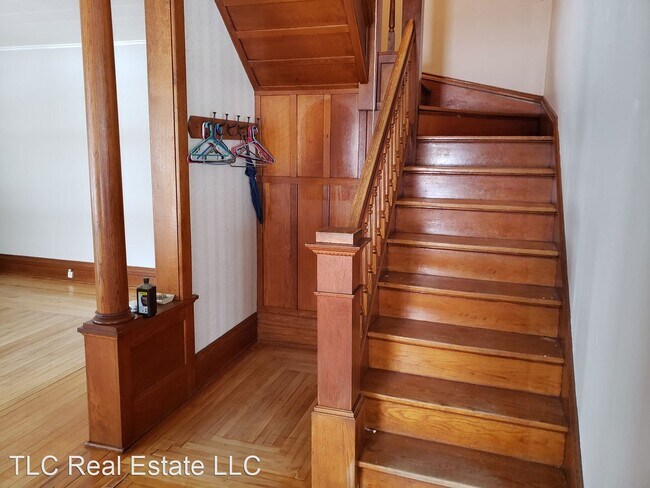 Building Photo - 3 br, 2 bath House - 117 Grove Street
