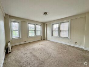 Building Photo - 1401 Beacon St