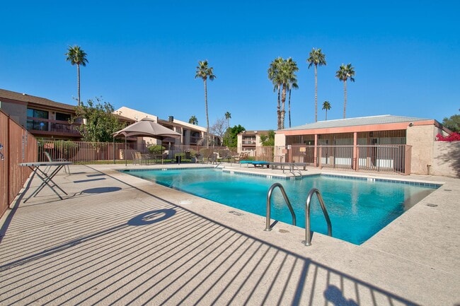 Photo - 12th Street Apartment