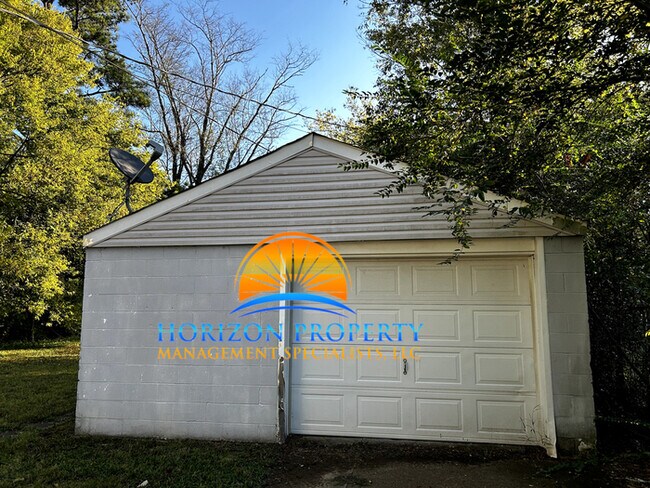 Foto del edificio - 912 Linwood Dr NW