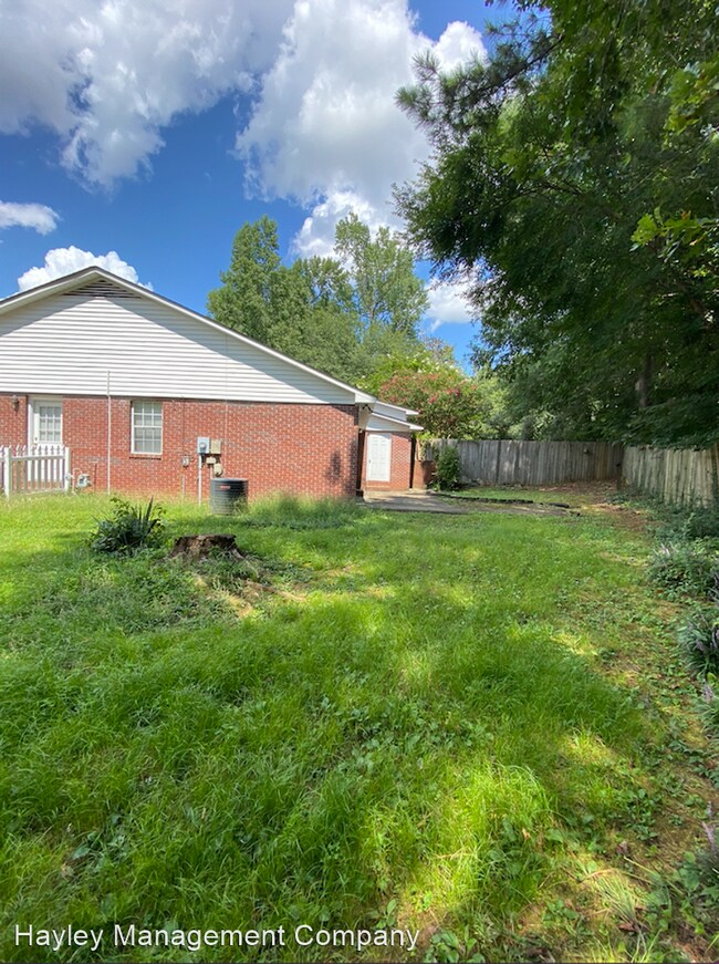 Building Photo - 3 br, 2 bath House - 226 Kellie Lane
