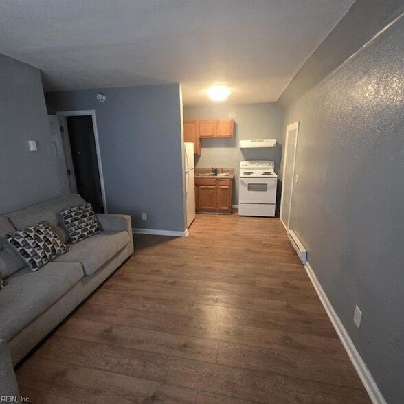 Building Photo - 201 Dixie Ave