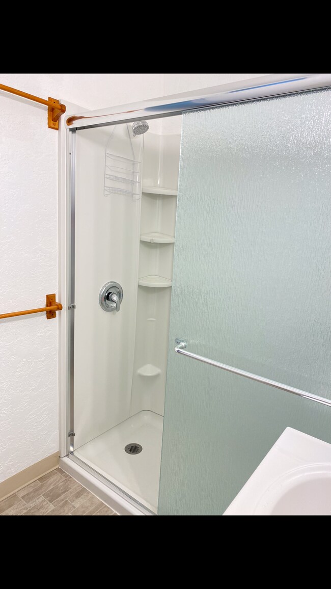 Foto del edificio - 1226 Collis Ln