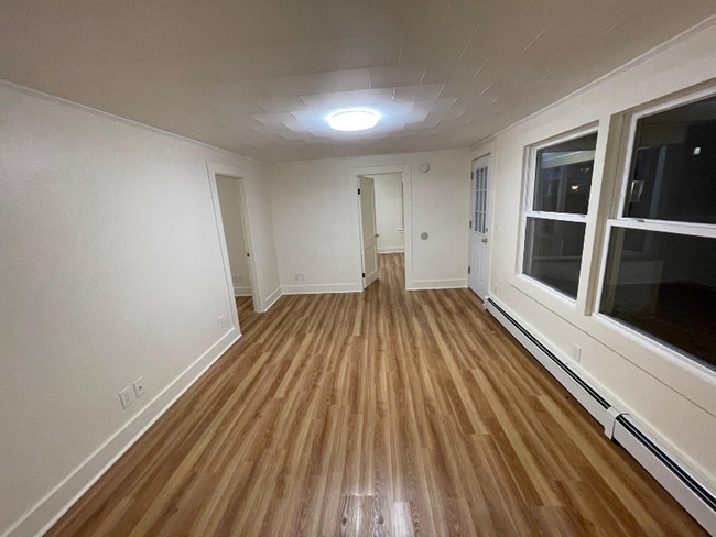 Building Photo - 5 Dartmouth St