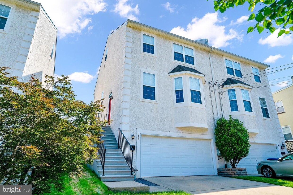 342 W 5th Ave, Conshohocken, PA 19428 House Rental in Conshohocken