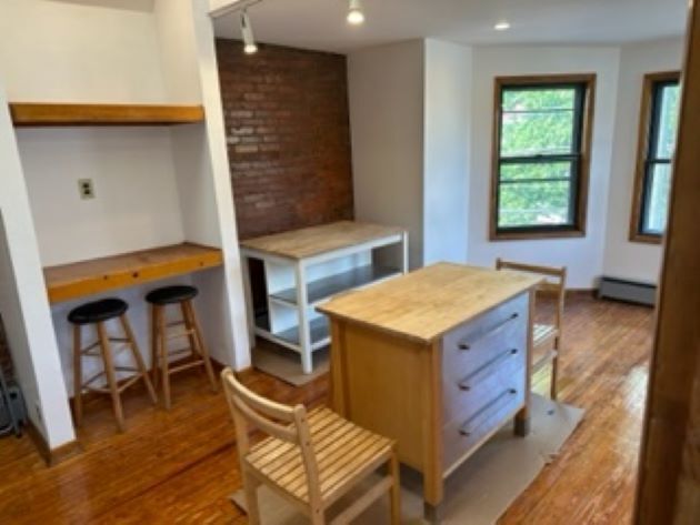 KITCHEN 2 - 834 S 49th St