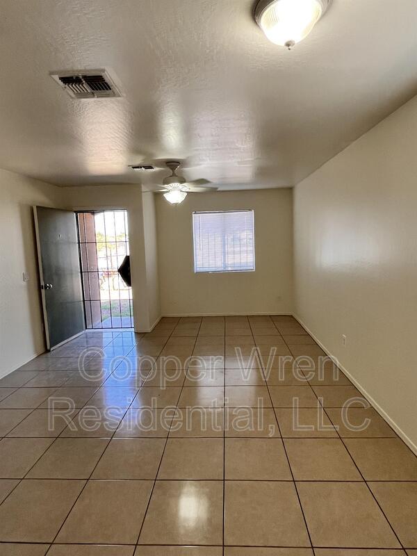 Building Photo - 1597 W Mountain View Rd