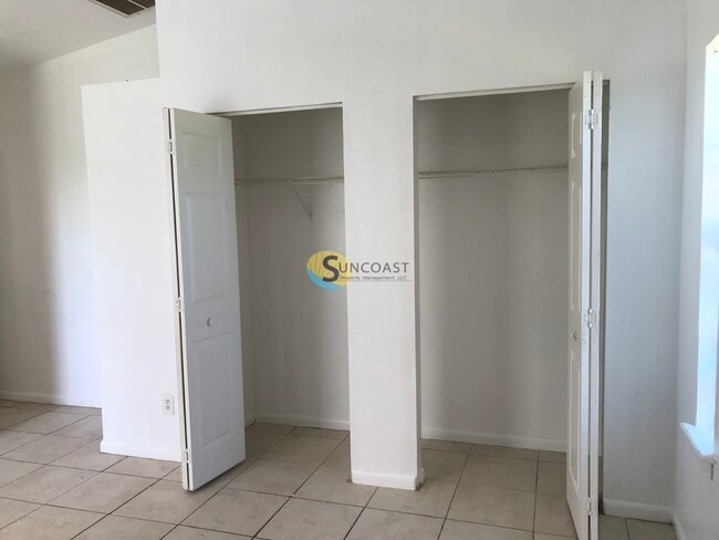 Foto del edificio - 2317 NE 23rd Pl
