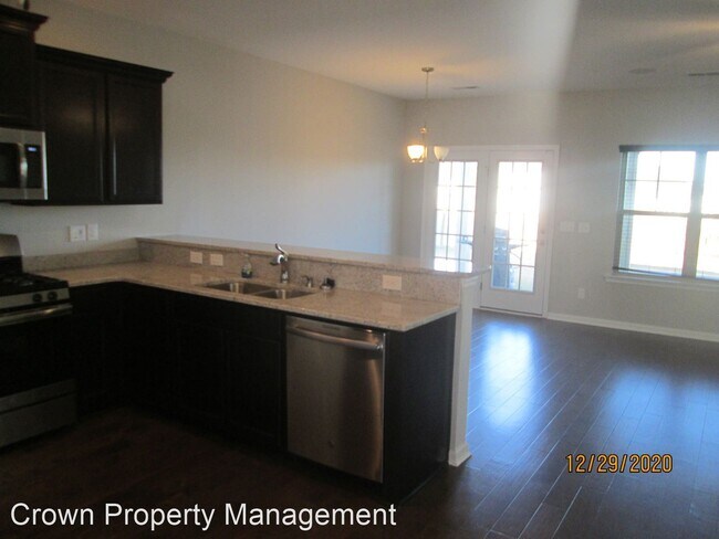 Building Photo - 3 br, 2.5 bath House - 1155 Coopers Ridge LN