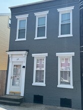 Building Photo - 24 N 8th St