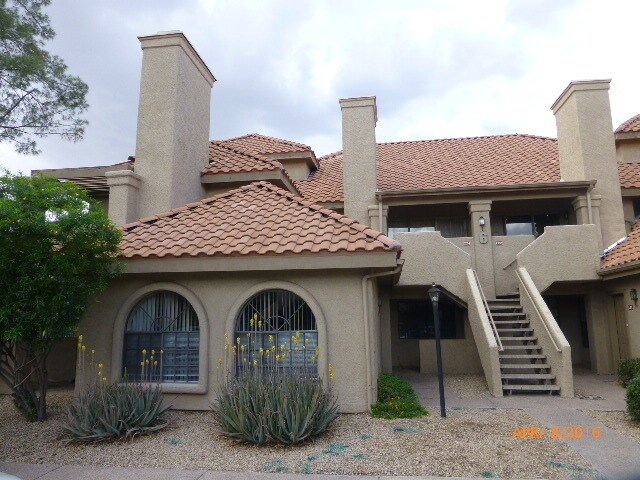 Foto principal - 1211 N Miller Rd