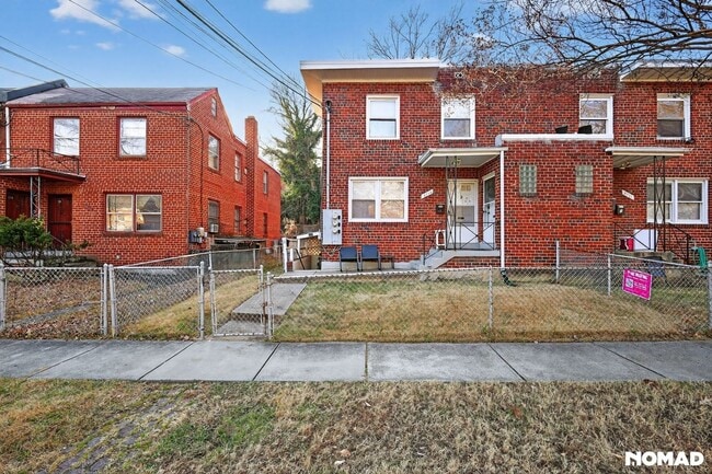 Foto del edificio - 2713 Fort Baker Dr SE