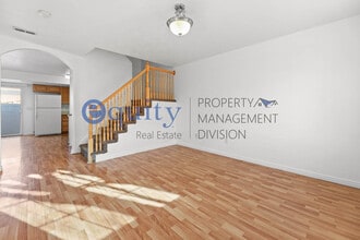 Building Photo - 377 E Newsome Park Ln