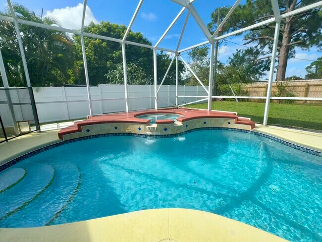 Foto del edificio - 425 SE Evergreen Terrace