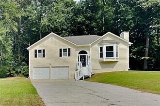 Building Photo - 97 Indian Trail Ct