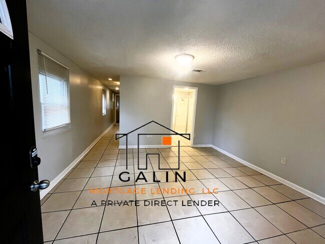 Foto del edificio - 716 E 34th St