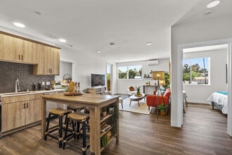 Building Photo - NV Lofts