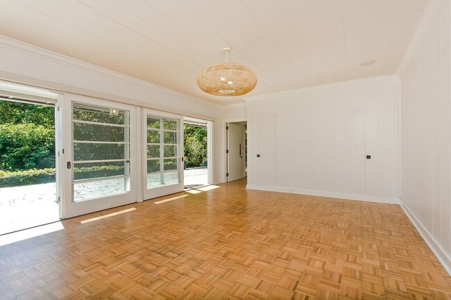 Building Photo - 3125 Huelani Pl