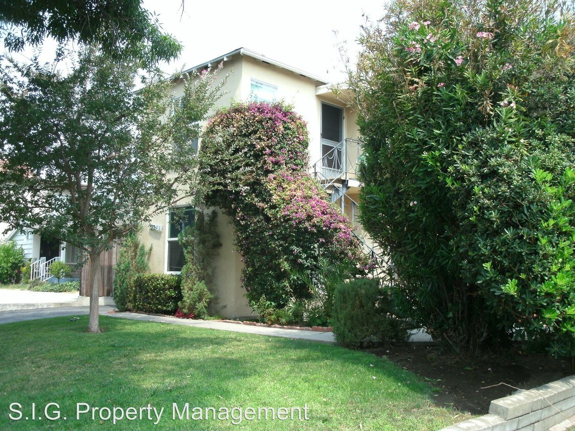 Foto del edificio - 1451-1453 Stanley Ave