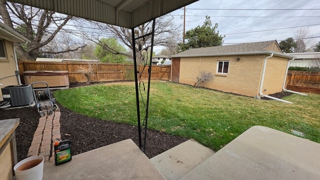 Photo - 793 W Longview Ave House