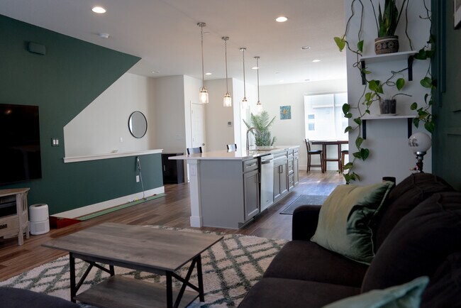 Foto del edificio - 7876 W 43rd Cir